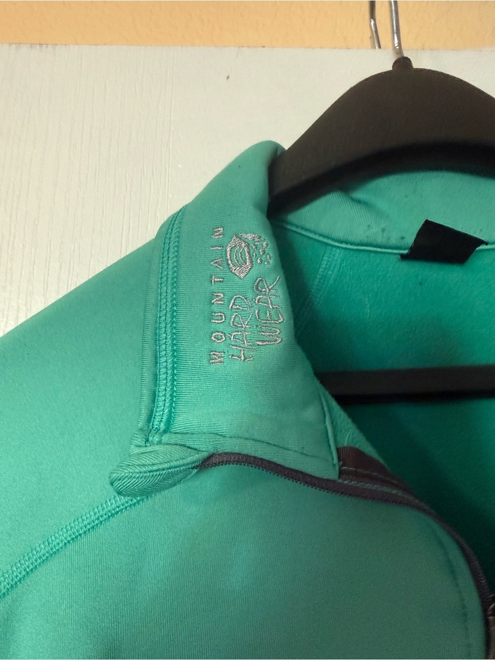 Mountain Hardwear Women's Teal Quarter Zip